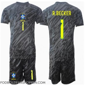 Brasilien Alisson Becker #1 Målmand Udebanetrøje Børn Copa America 2024 Kortærmet (+ Korte bukser)
